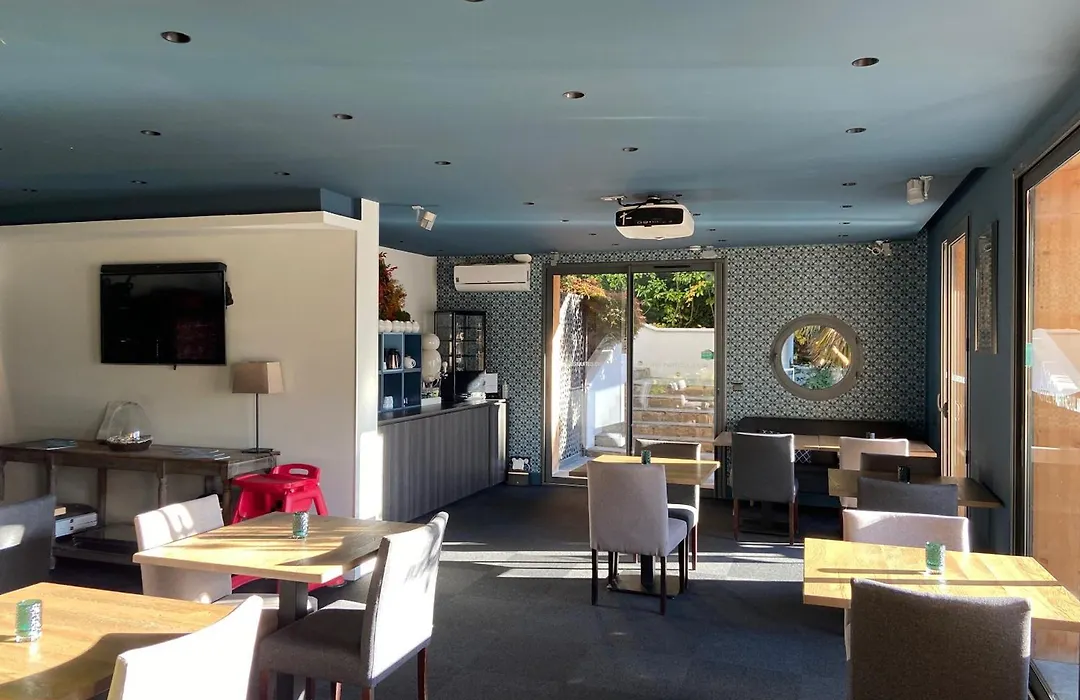 Les Suites du Lac-1