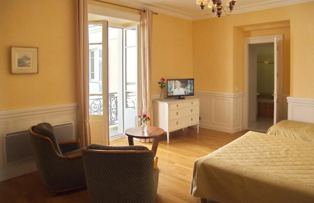 Aux Meubles Du Manoir-1